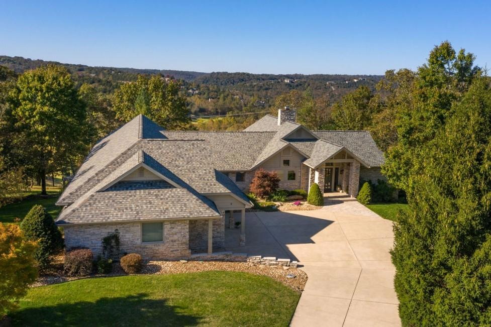 114 Silveroak Way