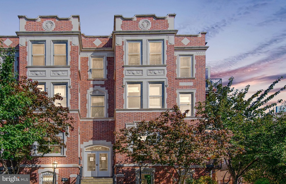 1807 California St NW unit 301, Washington, DC 20009 - photo 1