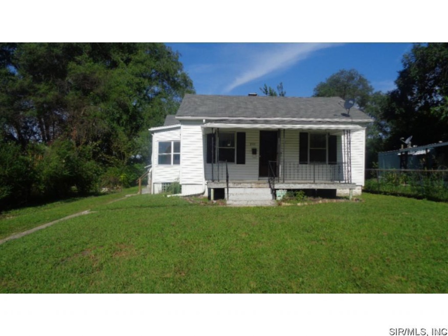 3111 Amherst Ave, Collinsville, IL 62234 - photo 1