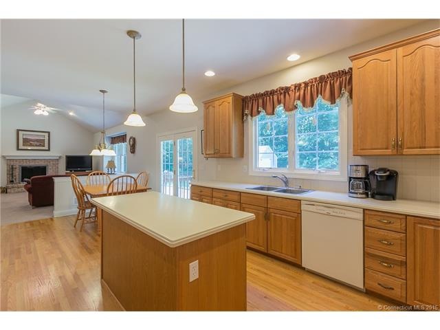 45 Eastham Bridge Rd, East Hampton, CT 06424 - photo 1