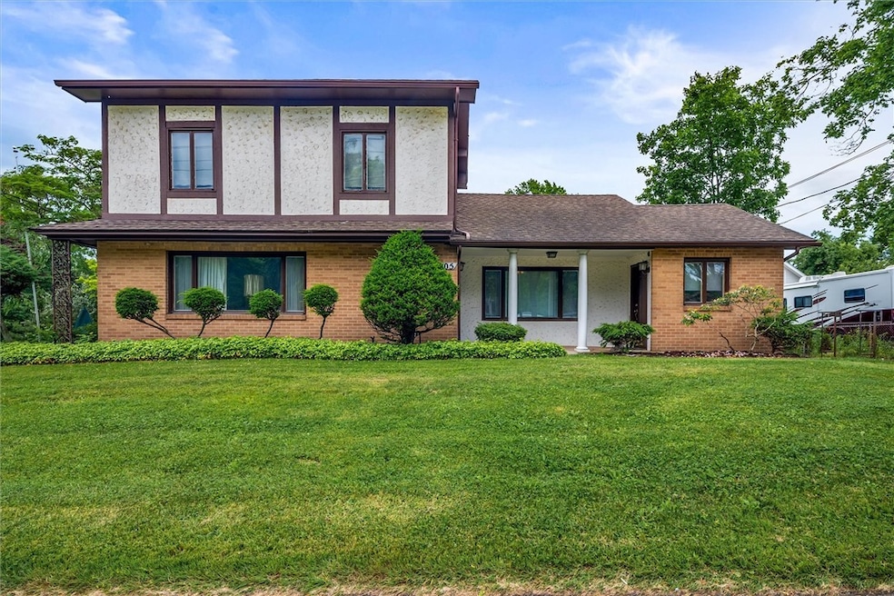 Under Contract $399,900