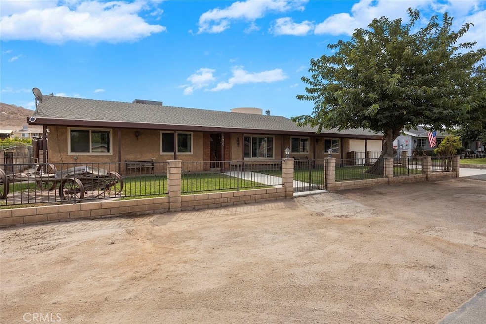 Pending $875,000 • Co-Listing Agent