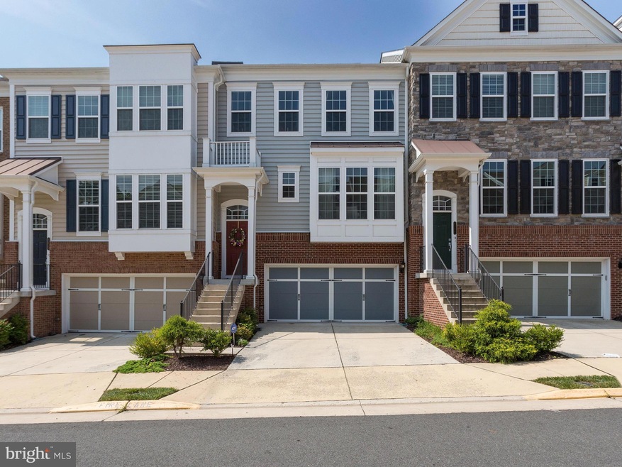 43627 White Cap Terrace, Chantilly, VA 20152 - photo 1