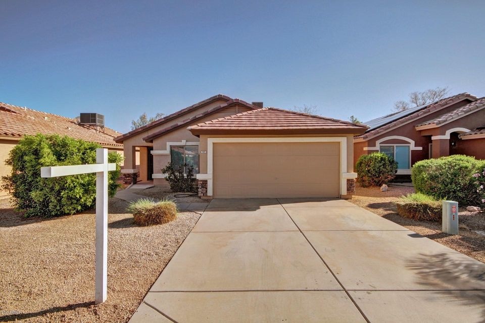 01 - Front of House