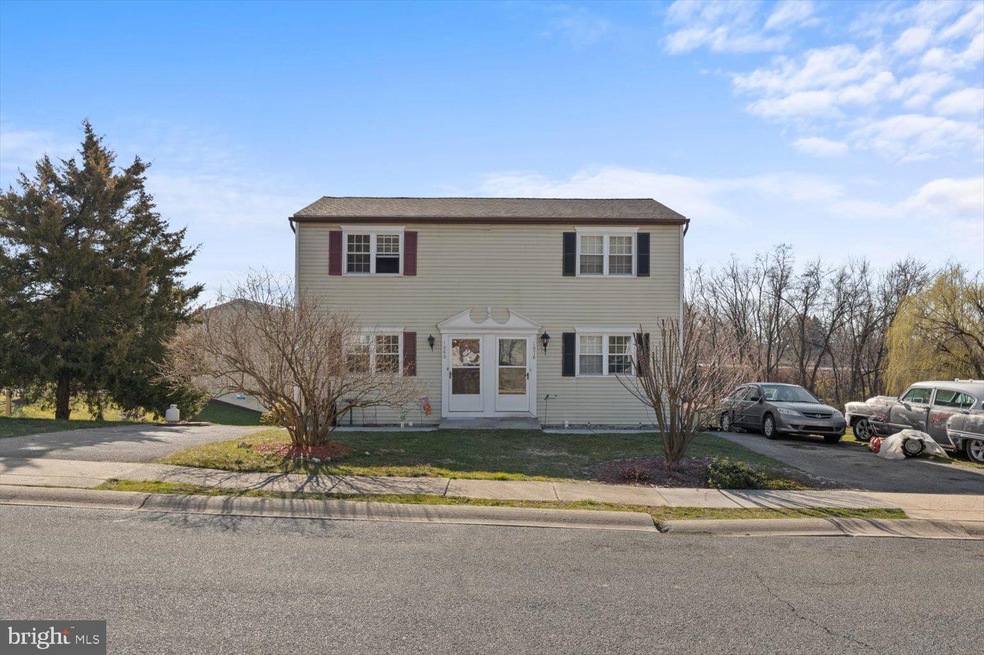 1078 & 1080 Cloverton Dr, Columbia, PA 17512 - photo 1