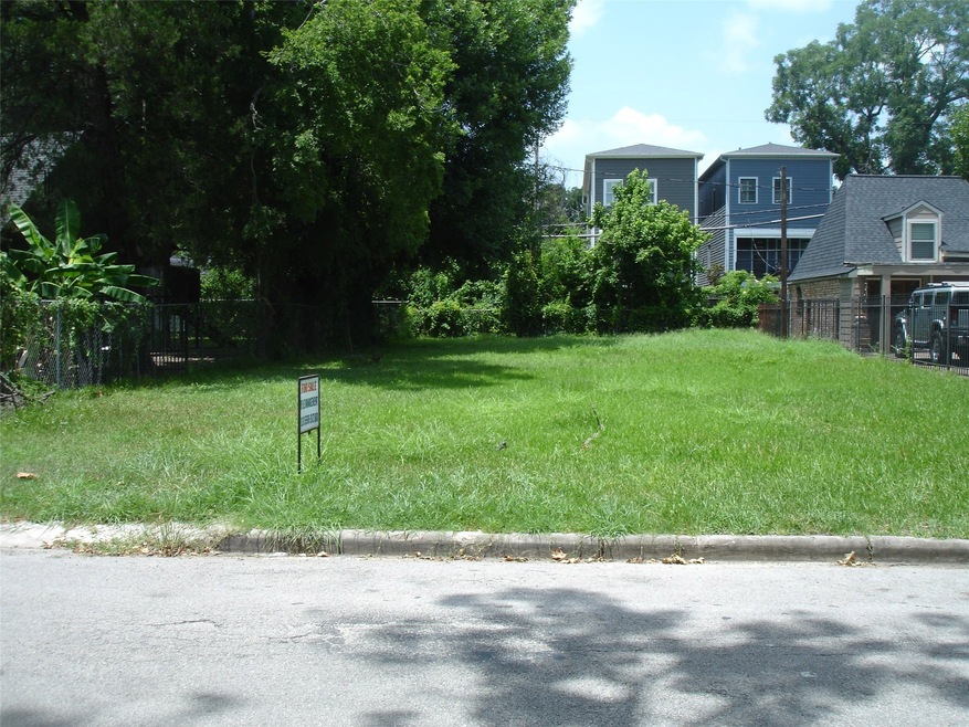 327 N Aurora St, Houston, TX 77008 - photo 1