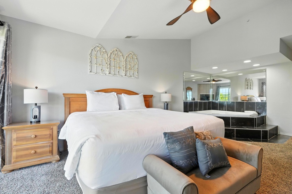 530 Spring Creek Ct unit 5-10, Branson, MO 65616 - photo 1