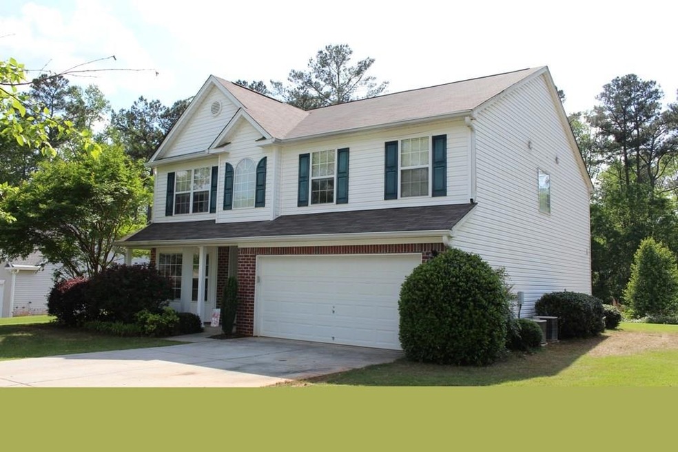 FRONT RIGHT OF HOME