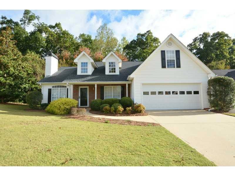 495 Ellesmere Way, Buford, GA 30518 - photo 1