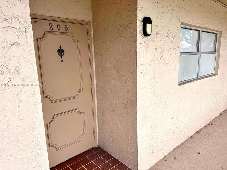 2nd floor entry