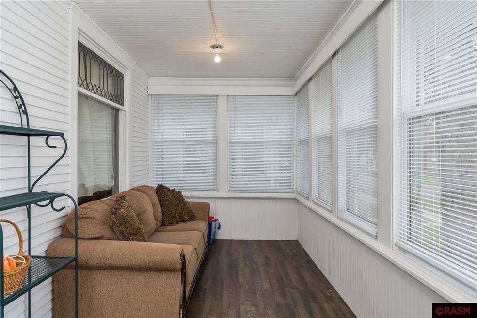 1331 N 4th St, Mankato, MN 56001 - photo 1