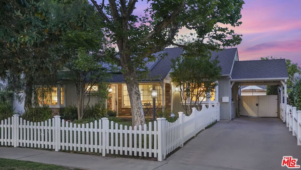 4546 Allott Ave, Sherman Oaks, CA 91423 - photo 1