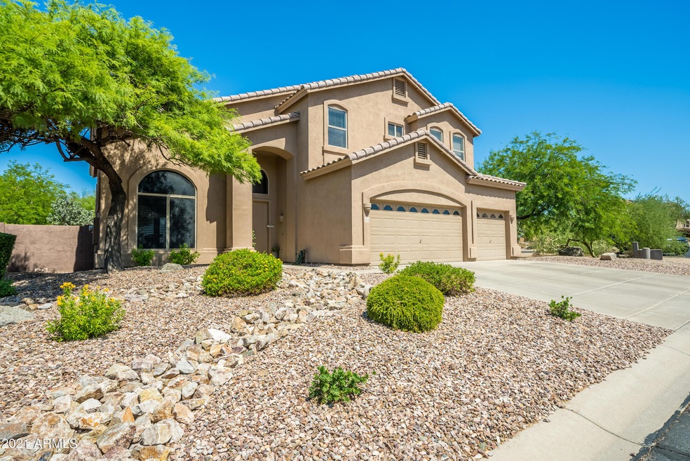 3114 Sawyer - 01Exterior