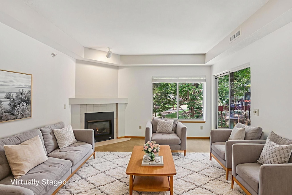 11-web-or-mls-12-print-Edinborough Way 2112-S1507-010 virtually staged.jpeg