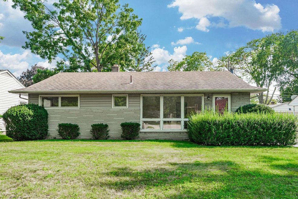 Welcome to 249 Pingree Drive!