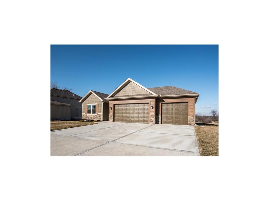 806 W. Jack Street, Lone Jack, Missouri 64086    E