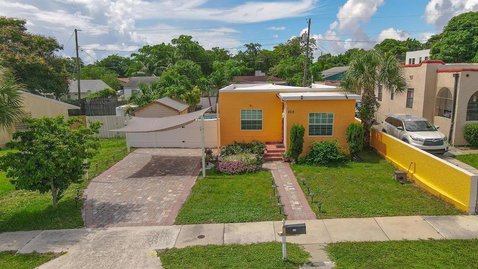 808 31st St, West Palm Beach, FL 33407 - photo 1