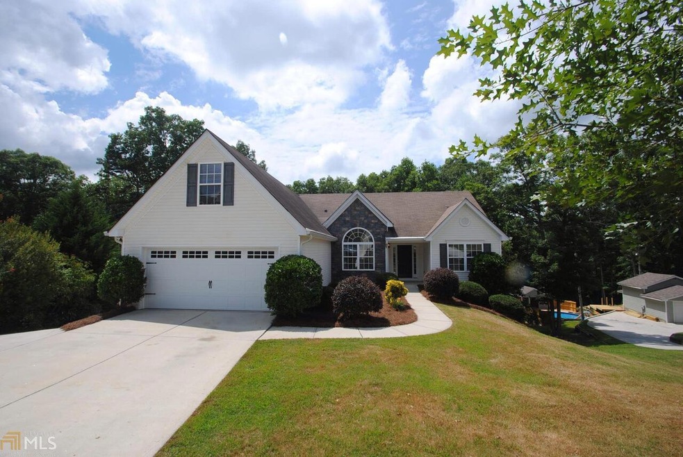 6562 Boulder Crest Ct, Flowery Branch, GA 30542 - photo 1