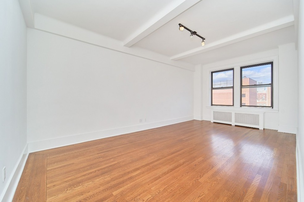 600 W 111th St unit 12B2, New York, NY 10025 - photo 1