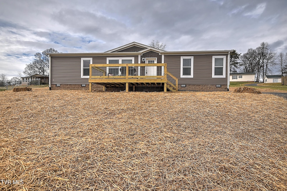 4100 Weaver Pike, Bluff City, TN 37618 - photo 1