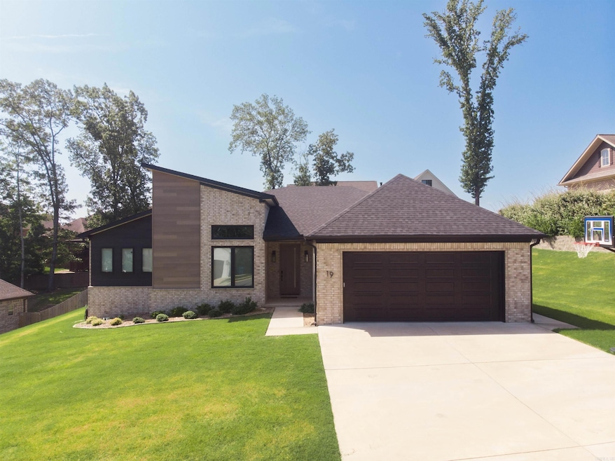 Under Contract $515,000