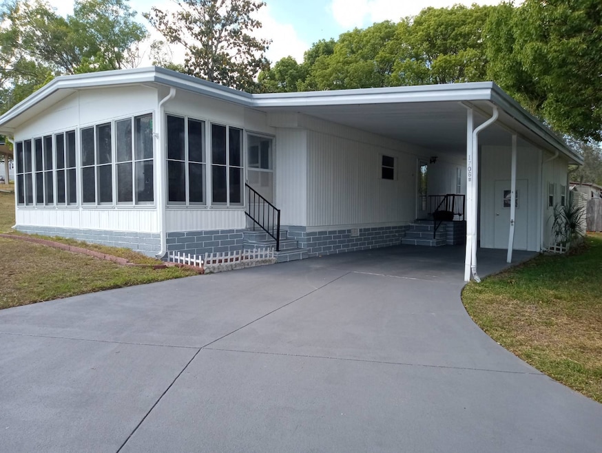 1706 W Gleneagles Rd, Ocala, FL 34472 - photo 1