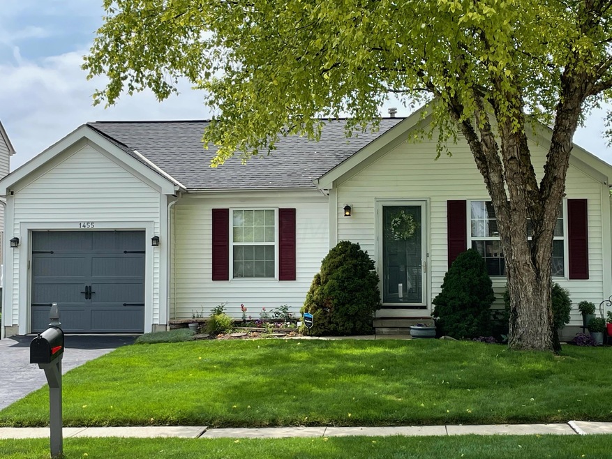 1455 Tall Pine Ct, Columbus, OH 43223 - photo 1