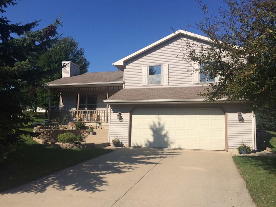 505 Ash St, Oregon, WI 53575 - photo 1