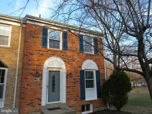 2076 Pilgrim Dr, Woodbridge, VA 22192 - photo 1