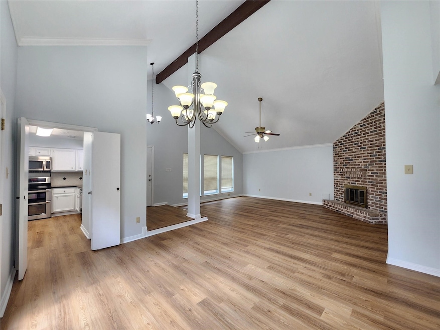 8534 Dawnridge Dr, Houston, TX 77071 - photo 1