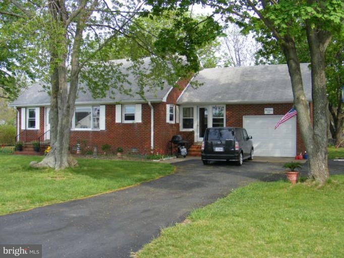 104 Riverview Cir, Colonial Beach, VA 22443 - photo 1