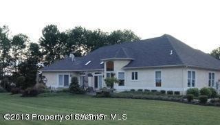 14 Jumper Rd, Dallas, PA 18612 - photo 1