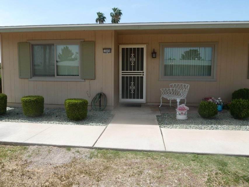 10898 W Santa fe Dr, Sun City, AZ 85351 - photo 1