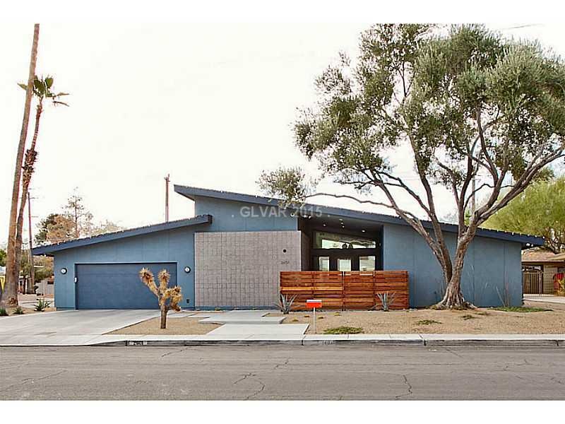 Property Photo. Front