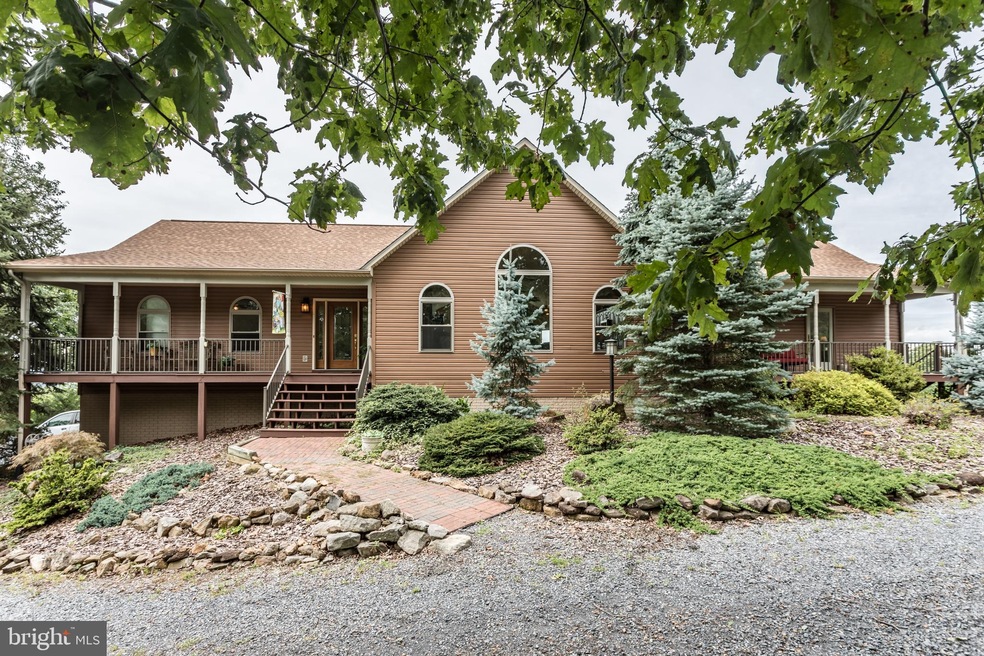 823 Seven Oaks Dr, Bentonville, VA 22610 - photo 1