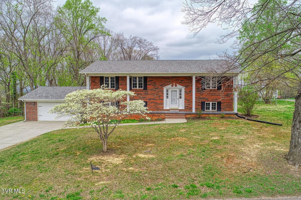 DBrown. 724 Greenbriar. Talbott MLSa (1