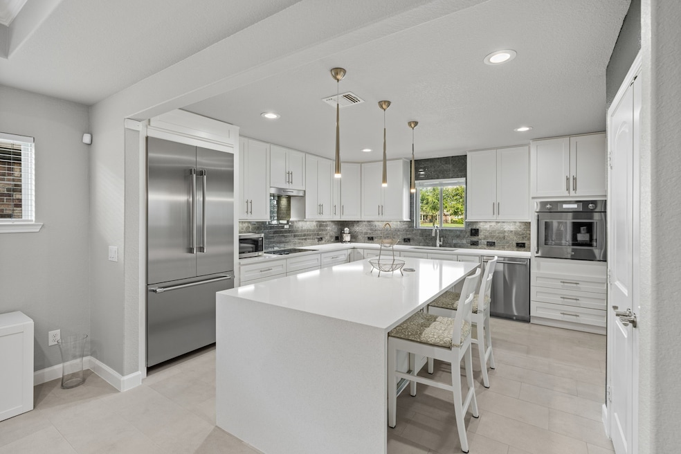 414 Saffron Plum Ln, Richmond, TX 77469 - photo 1