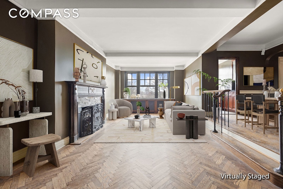 Sold $896,117 • Co-Listing Agent