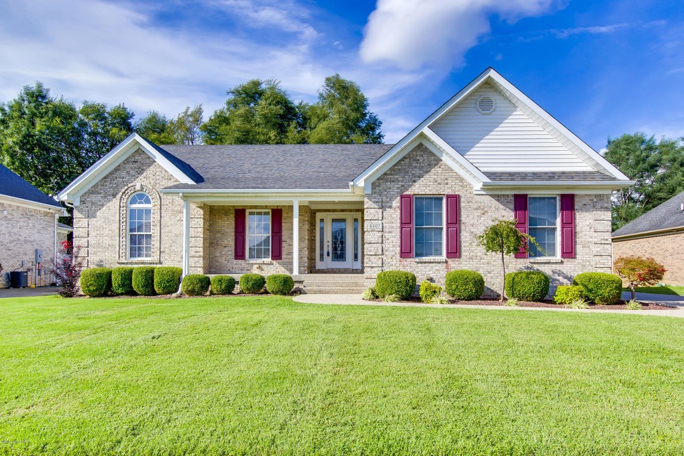 8407_GrandelForestWay_40258_101