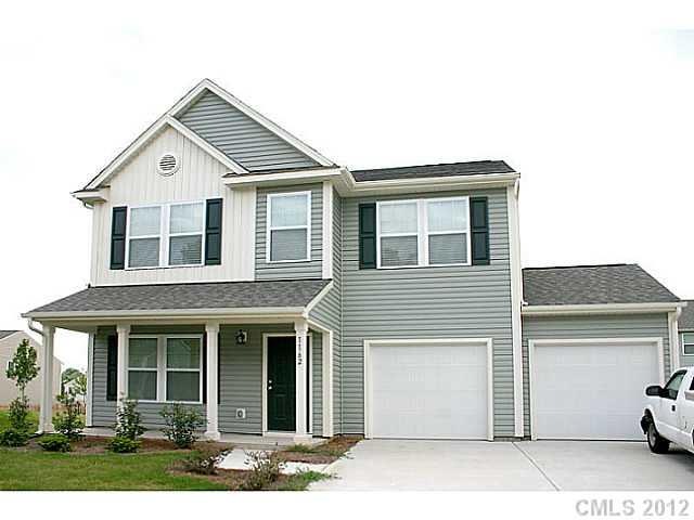 1162 Valley St, Statesville, NC 28677 - photo 1