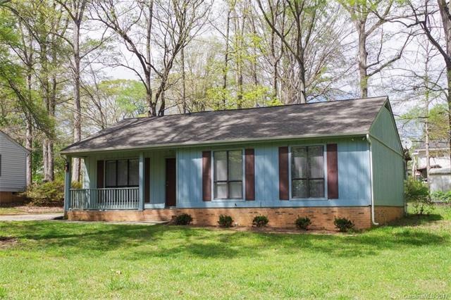 Ranch home nestled in the Fairfield Park Community