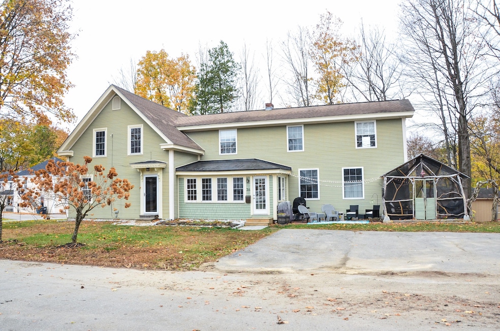 36 Plummer St, Gardiner, ME 04345 - photo 1