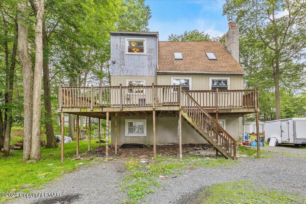 02-HomeView_Media-7128_Glouster_Rd.-#2