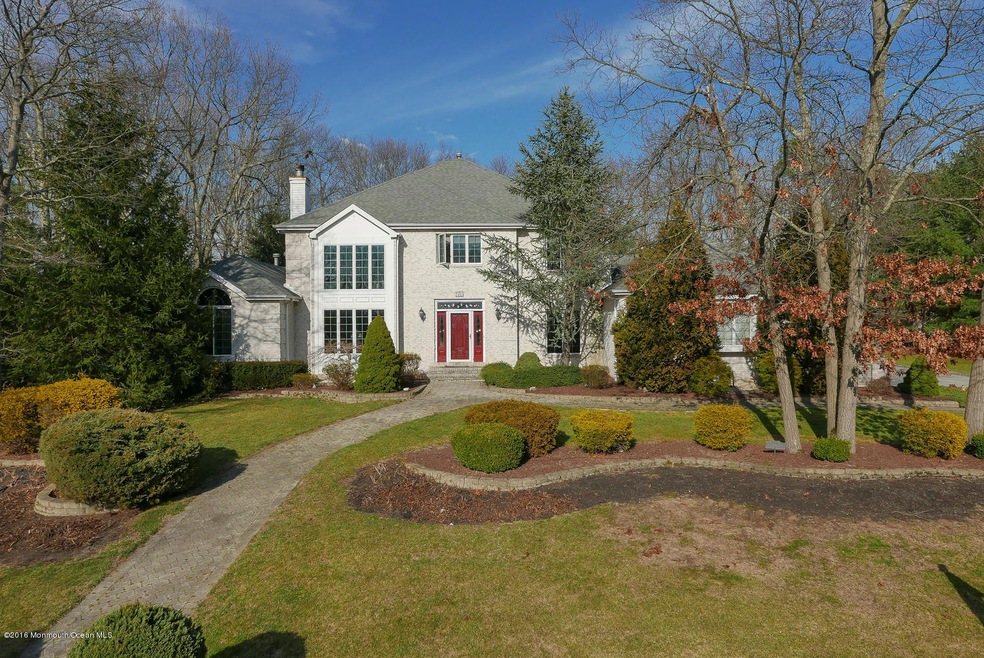 2405 Orchard Crest Blvd-large-002-34-L10