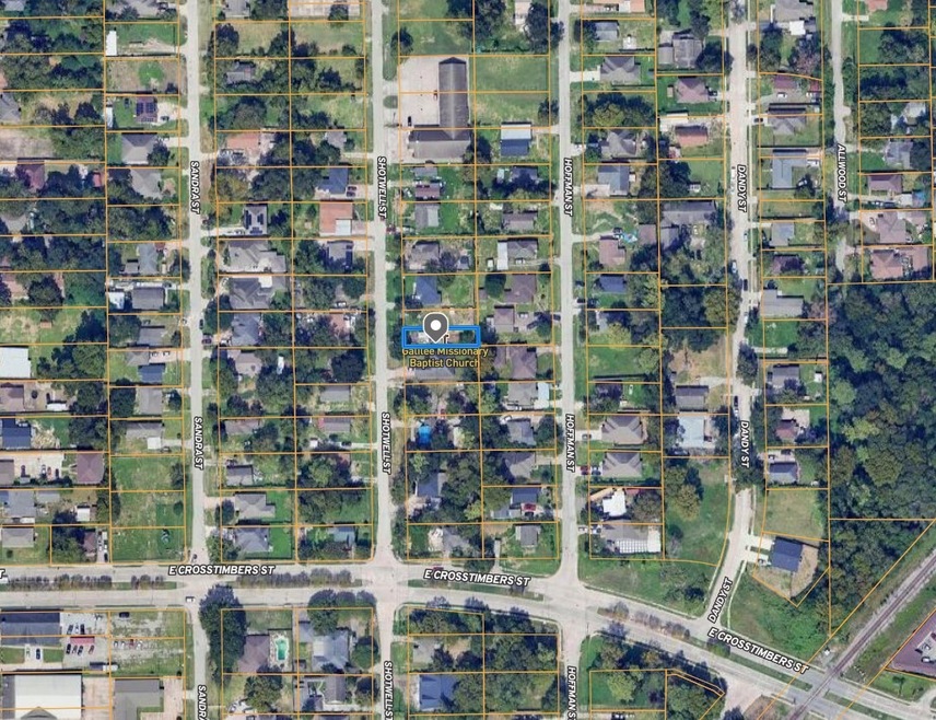 7902 Shotwell St, Houston, TX 77016 - photo 1