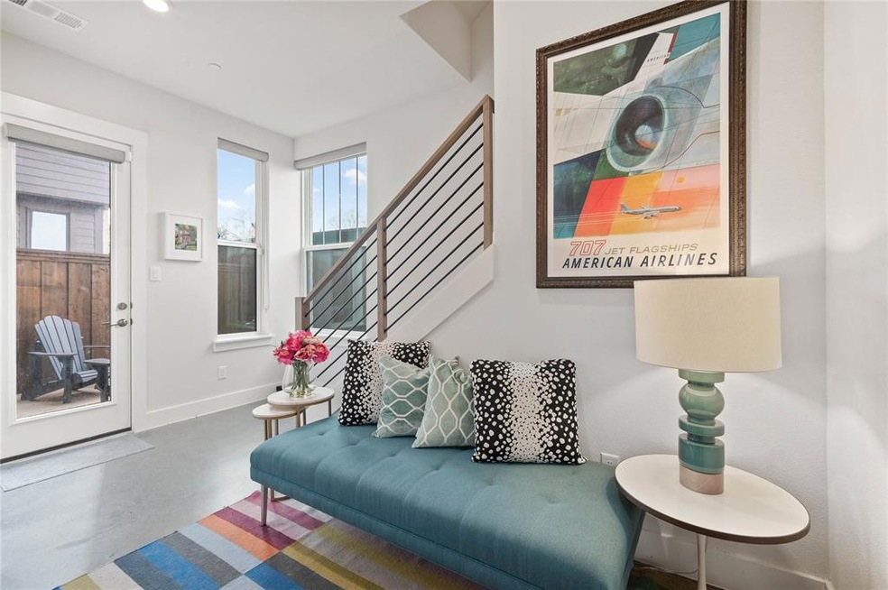 Bright foyer and mudroom with plenty of additional
