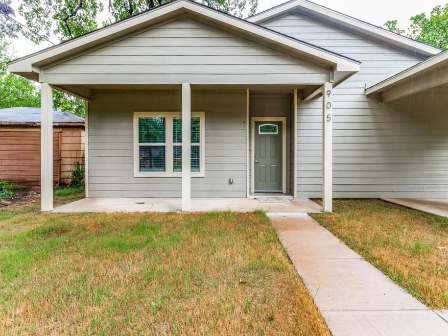 905 W Star St, Denison, TX 75020 - photo 1