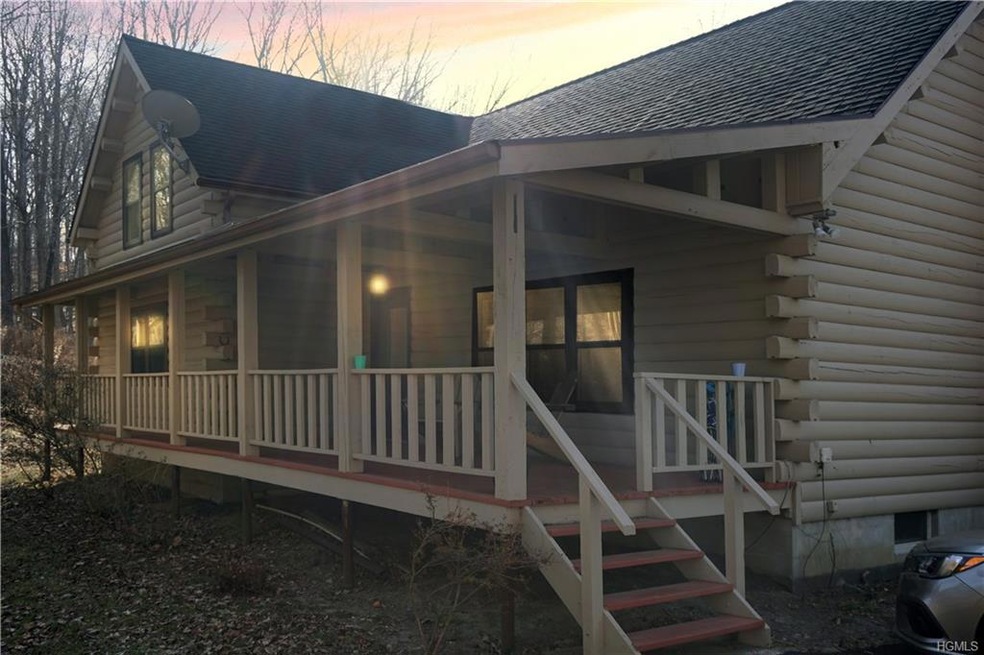 121 State Line Rd, Brewster, NY 10509 - photo 1