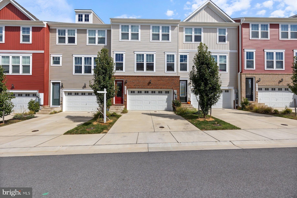 23459 Sugar Pine Ln, California, MD 20619 - photo 1