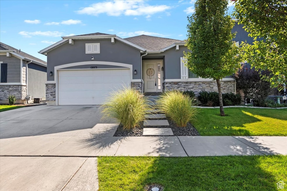 12073 S Tower Arch Ln, Herriman, UT 84096 - photo 1